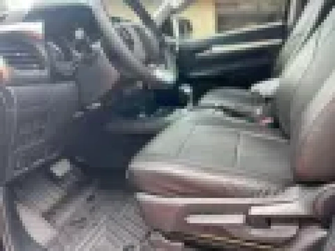 Used 
                    TOYOTA
                     for Sale Image