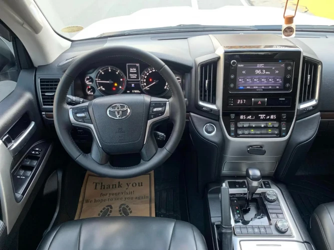 Used 5
                    TOYOTA
                     for Sale Image