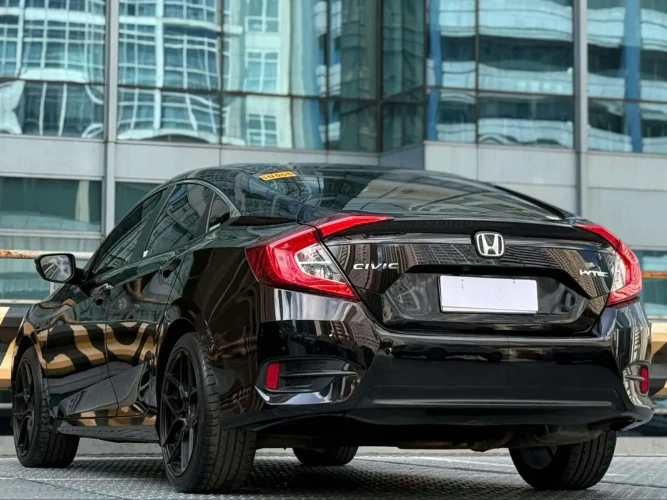 Used 5
                    HONDA
                     for Sale Image