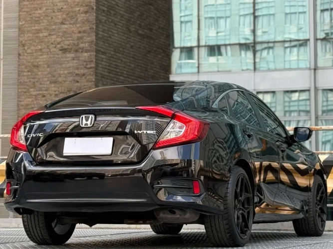 Used 5
                    HONDA
                     for Sale Image