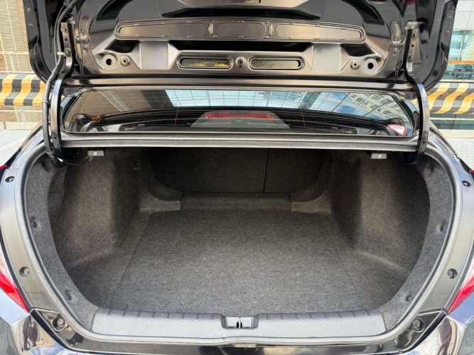 Used 5
                    HONDA
                     for Sale Image