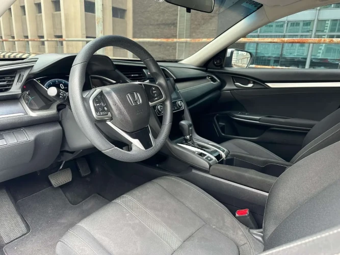 Used 5
                    HONDA
                     for Sale Image