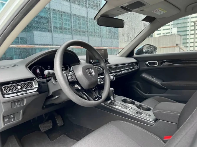 Used 5
                    HONDA
                     for Sale Image