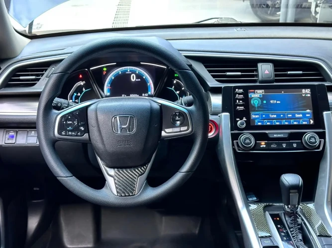 Used 5
                    HONDA
                     for Sale Image