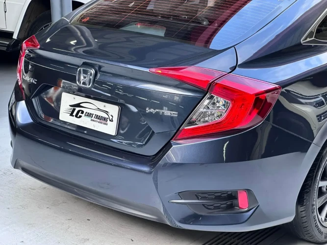 Used 5
                    HONDA
                     for Sale Image