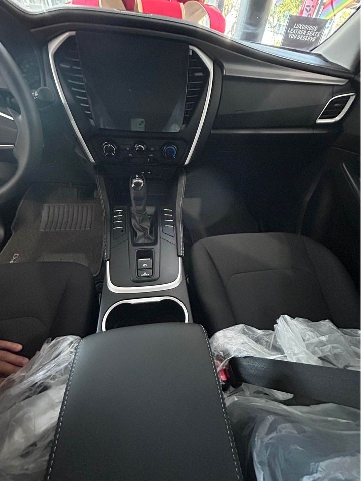 Used 1
                    ISUZU
                     for Sale Image