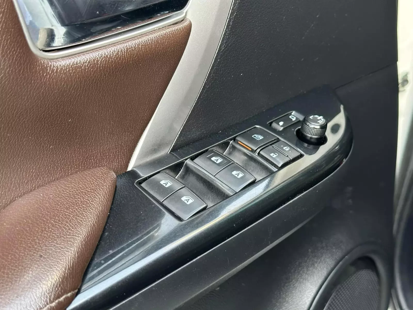 Used 1
                    TOYOTA
                     for Sale Image