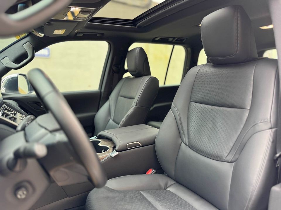 Used 1
                    TOYOTA
                     for Sale Image