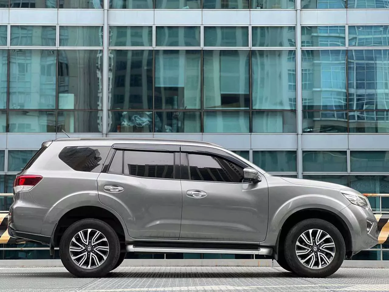 Used 1
                    NISSAN
                     for Sale Image