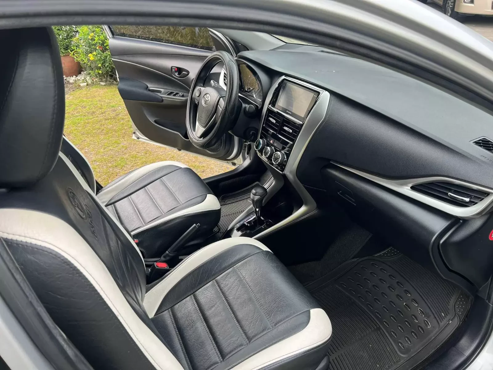 Used 1
                    TOYOTA
                     for Sale Image