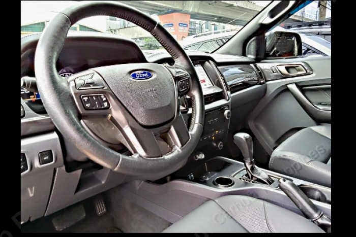 Used 
                    FORD
                     for Sale Image