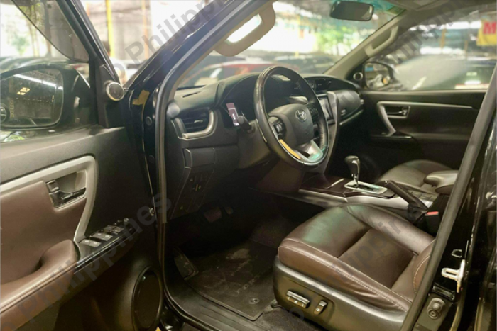 Used 
                    TOYOTA
                     for Sale Image