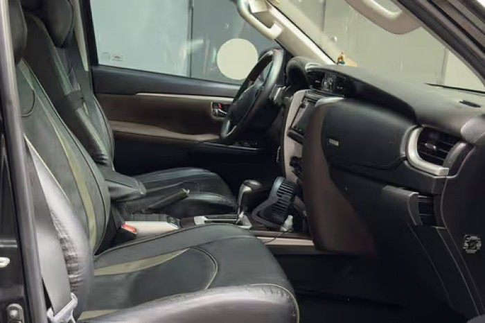 Used 1
                    TOYOTA
                     for Sale Image