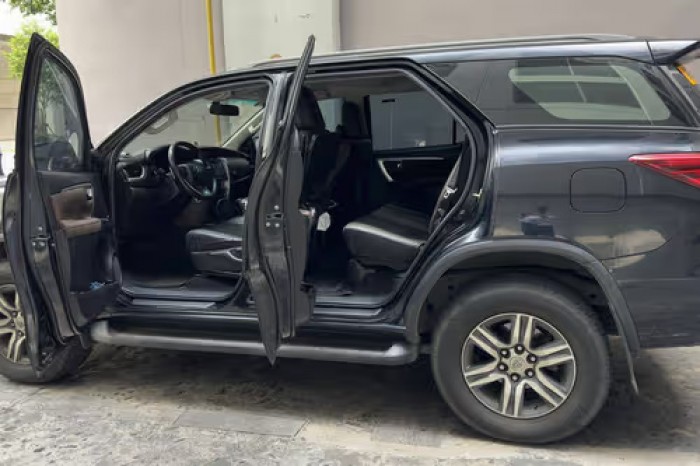 Used 1
                    TOYOTA
                     for Sale Image