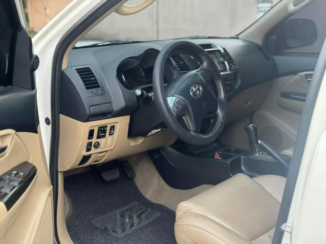 Used 1
                    TOYOTA
                     for Sale Image