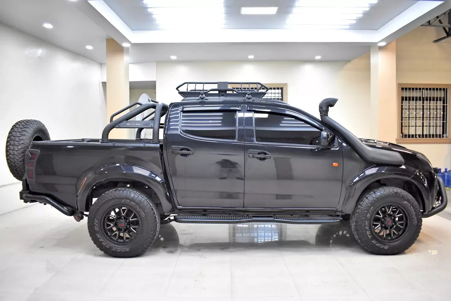 Used 1
                    ISUZU
                     for Sale Image