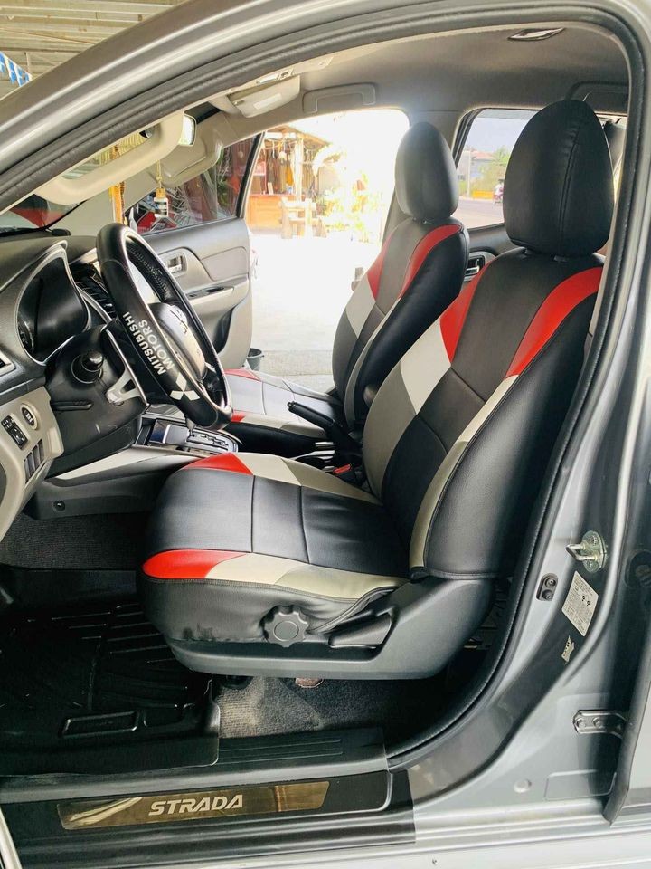 Used 1
                    MITSUBISHI
                     for Sale Image