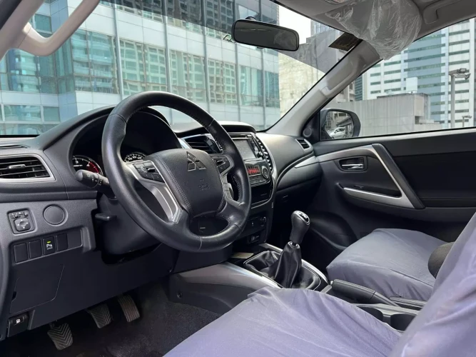 Used 1
                    MITSUBISHI
                     for Sale Image