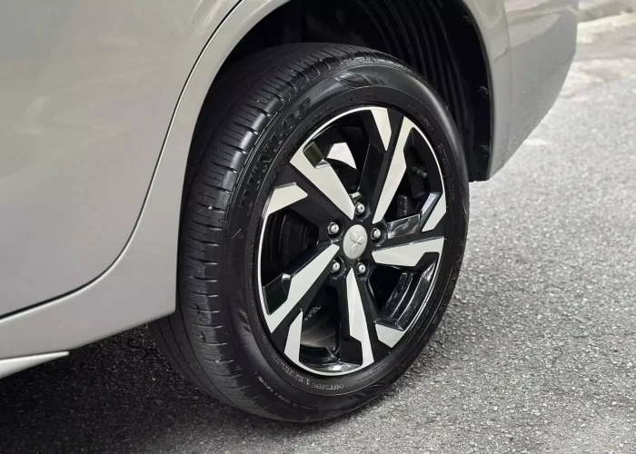 Used 1
                    MITSUBISHI
                     for Sale Image