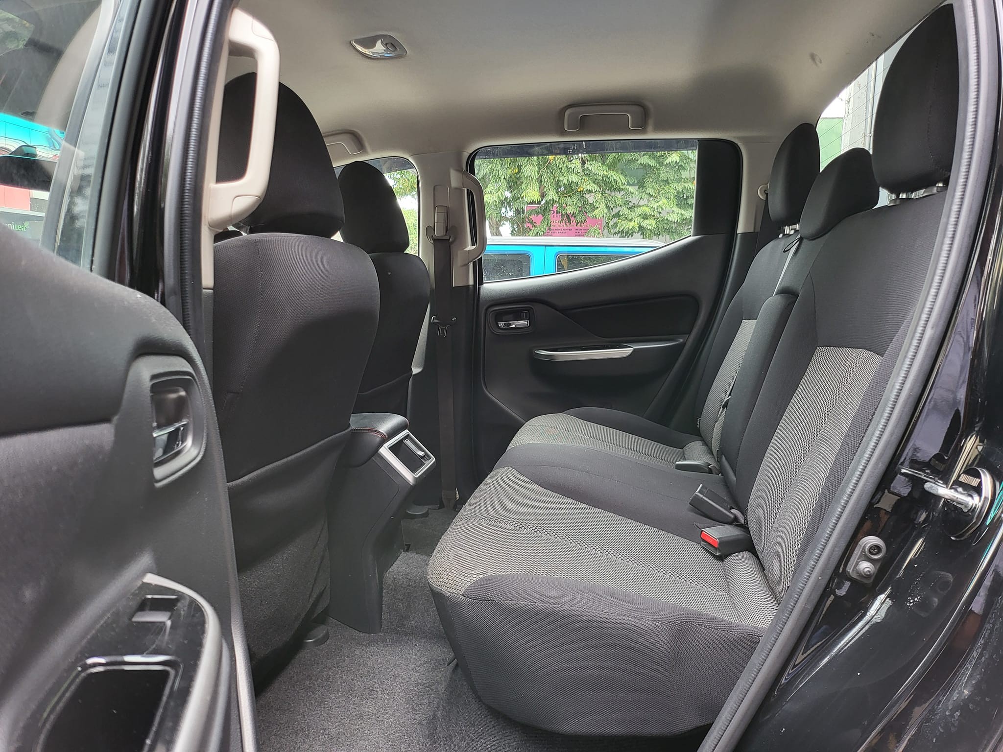 Used 1
                    MITSUBISHI
                     for Sale Image