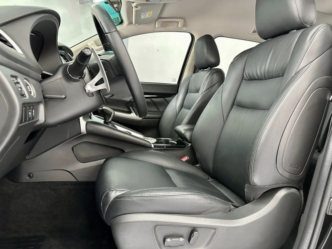 Used 1
                    MITSUBISHI
                     for Sale Image