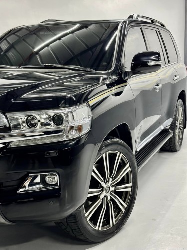 Used 1
                    TOYOTA
                     for Sale Image