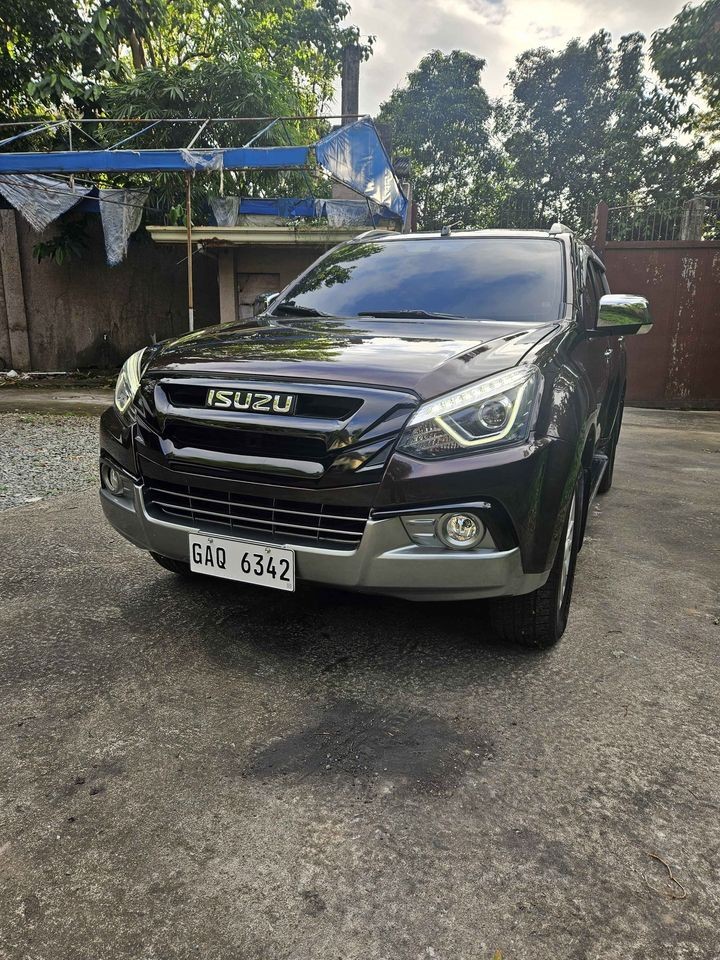 Used 1
                    ISUZU
                     for Sale Image