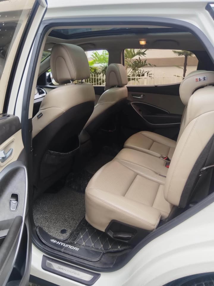 Used 1
                    HYUNDAI
                     for Sale Image