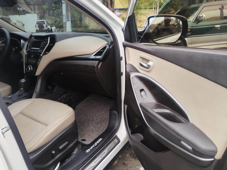 Used 1
                    HYUNDAI
                     for Sale Image