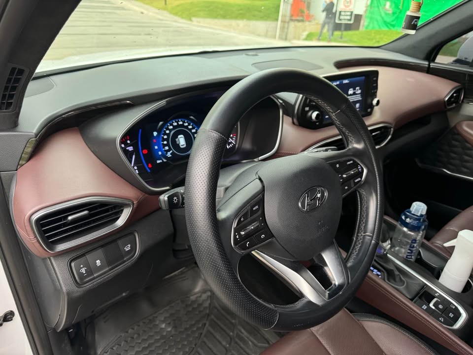 Used 1
                    HYUNDAI
                     for Sale Image