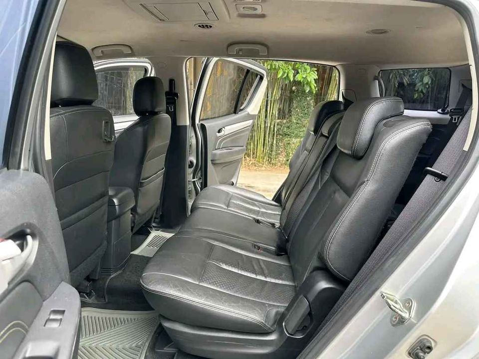 Used 1
                    ISUZU
                     for Sale Image