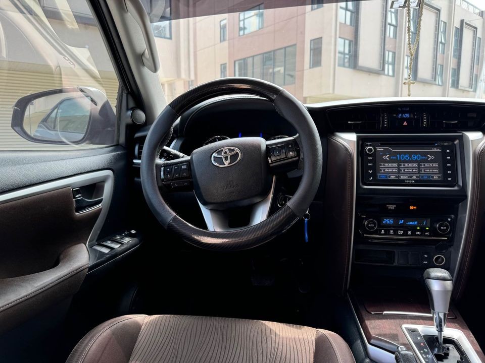 Used 1
                    TOYOTA
                     for Sale Image