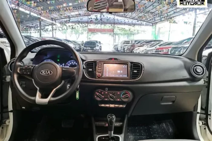 Used 1
                    KIA
                     for Sale Image