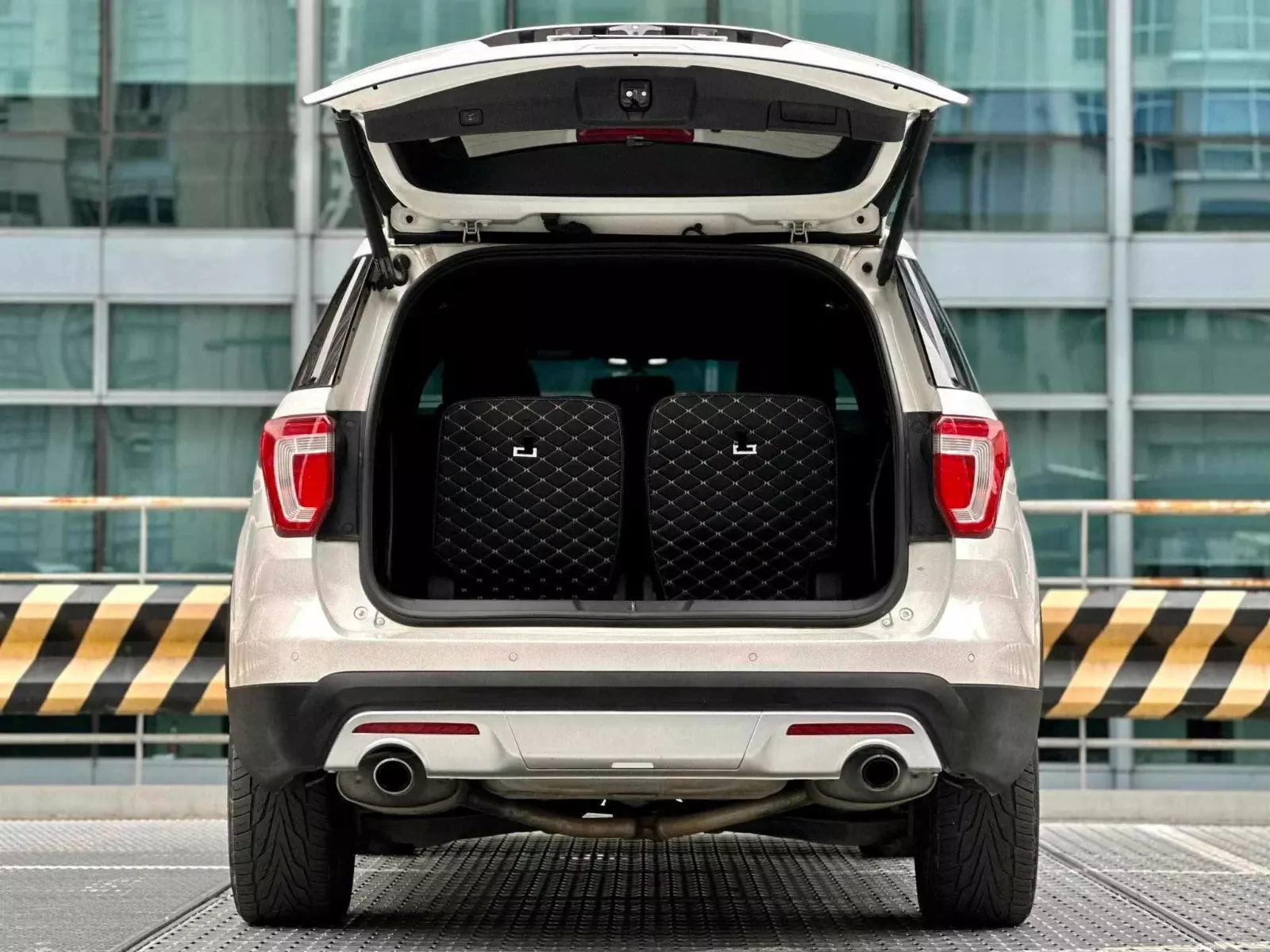 Used 1
                    FORD
                     for Sale Image