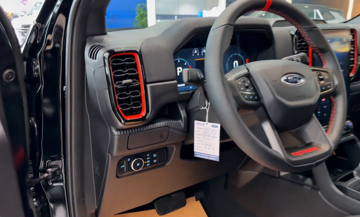 Used 1
                    FORD
                     for Sale Image