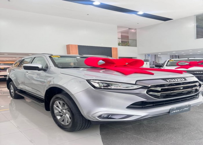 Used 2
                    ISUZU
                     for Sale Image