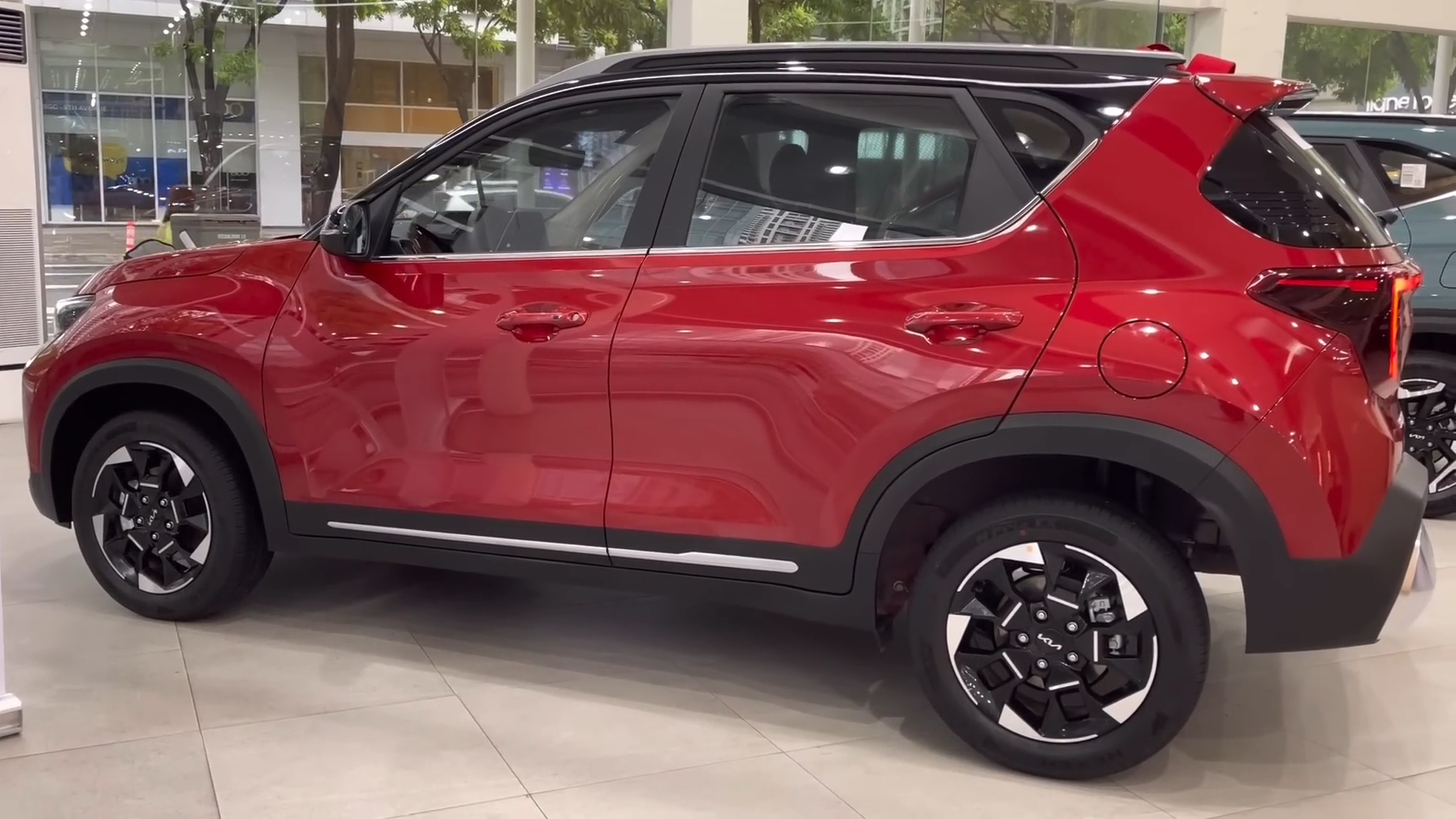 Used 1
                    KIA
                     for Sale Image