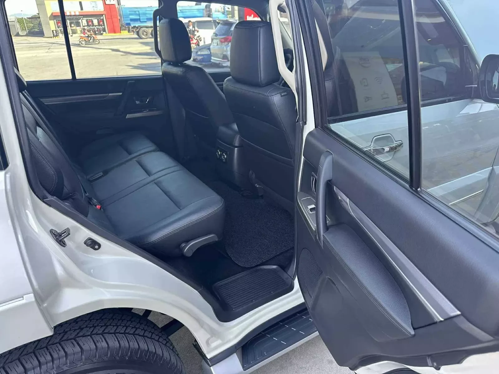 Used 1
                    MITSUBISHI
                     for Sale Image