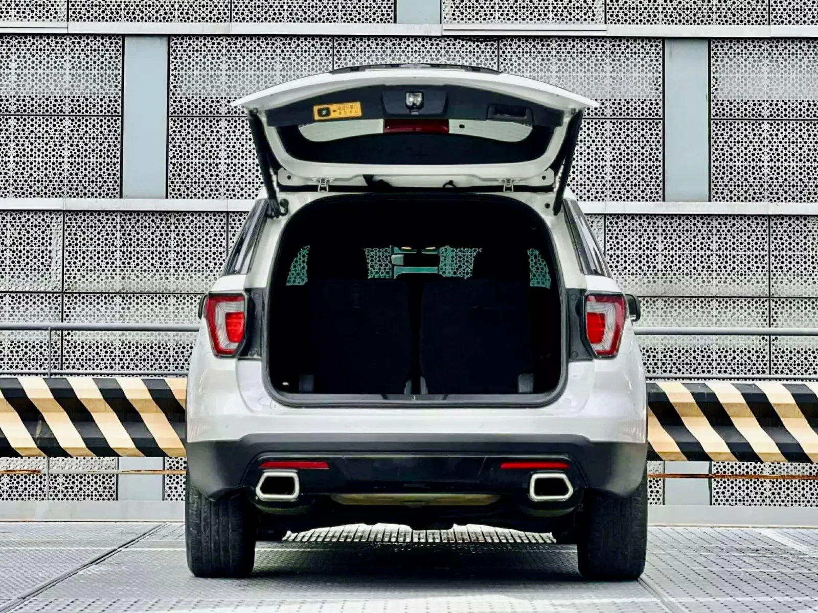 Used 1
                    FORD
                     for Sale Image