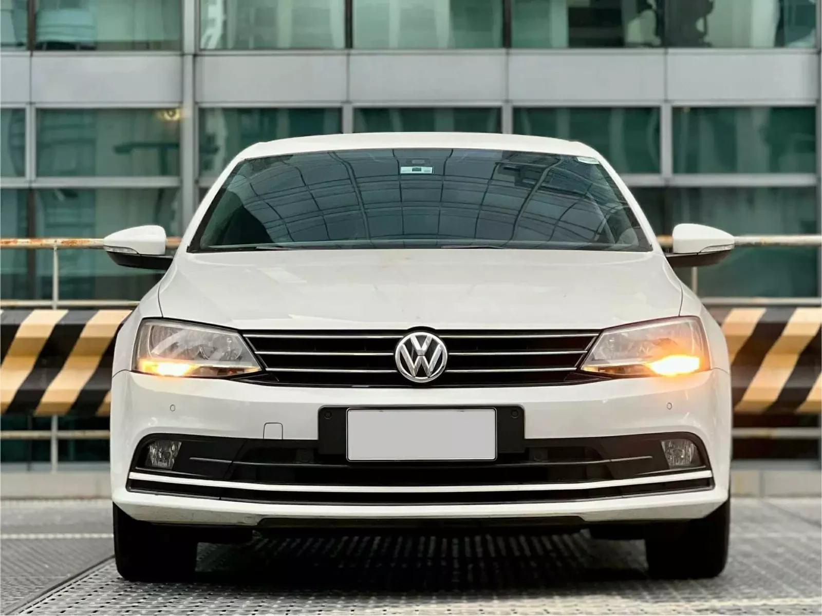Used 1
                    VOLKSWAGEN
                     for Sale Image