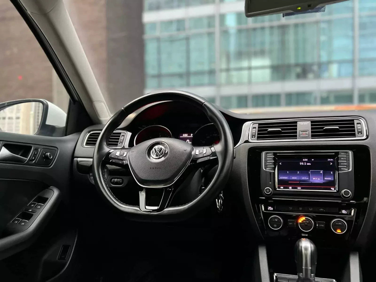 Used 1
                    VOLKSWAGEN
                     for Sale Image