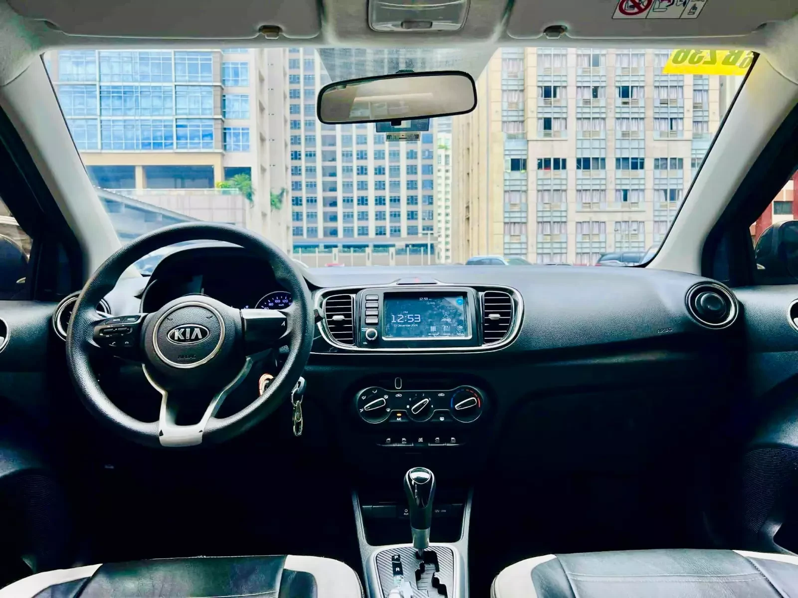 Used 1
                    KIA
                     for Sale Image