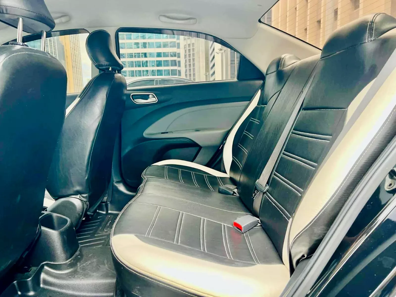 Used 1
                    KIA
                     for Sale Image