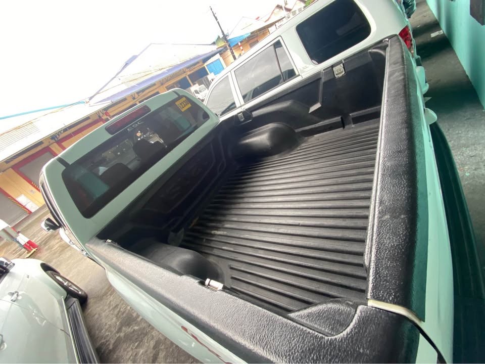 Used 1
                    ISUZU
                     for Sale Image