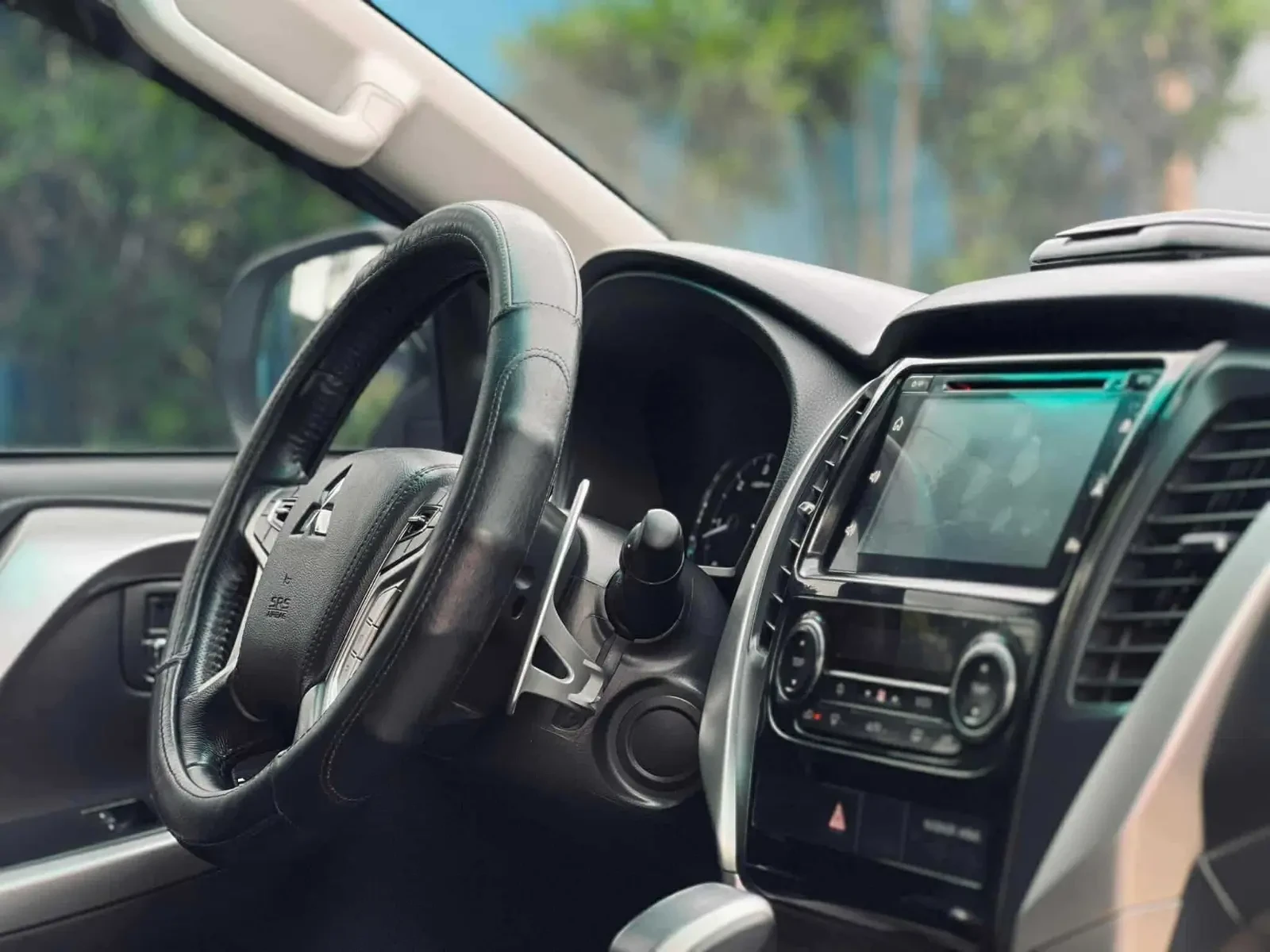 Used 1
                    MITSUBISHI
                     for Sale Image