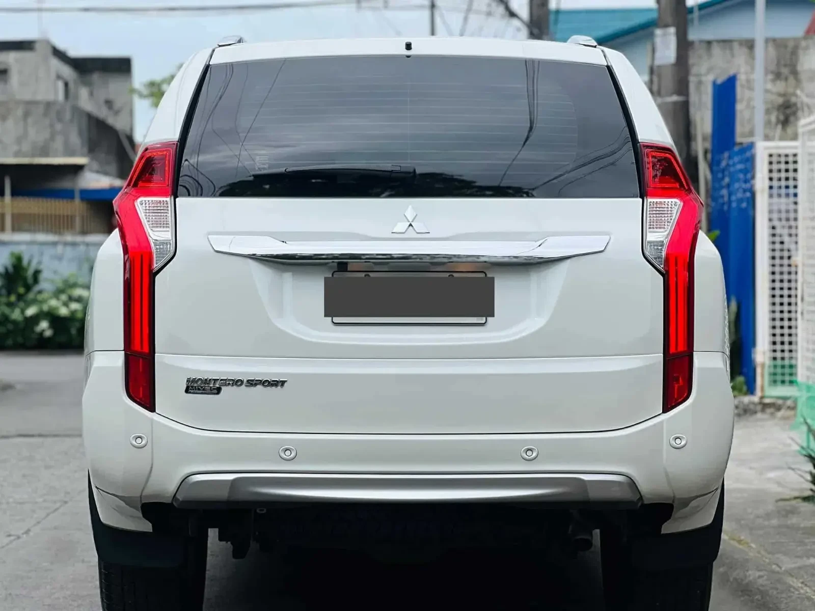 Used 1
                    MITSUBISHI
                     for Sale Image