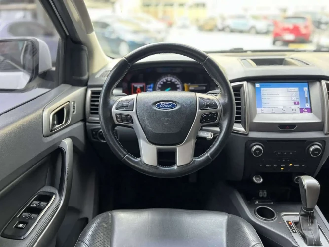 Used 
                    FORD
                     for Sale Image