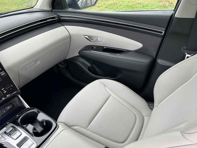 Used 
                    HYUNDAI
                     for Sale Image