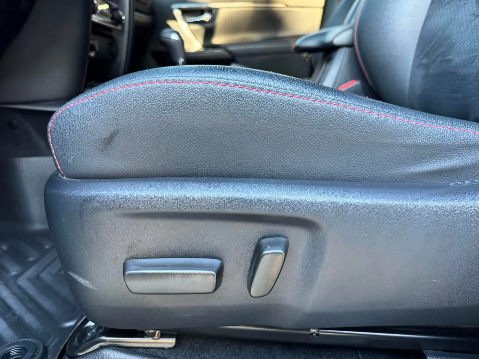 Used 1
                    TOYOTA
                     for Sale Image