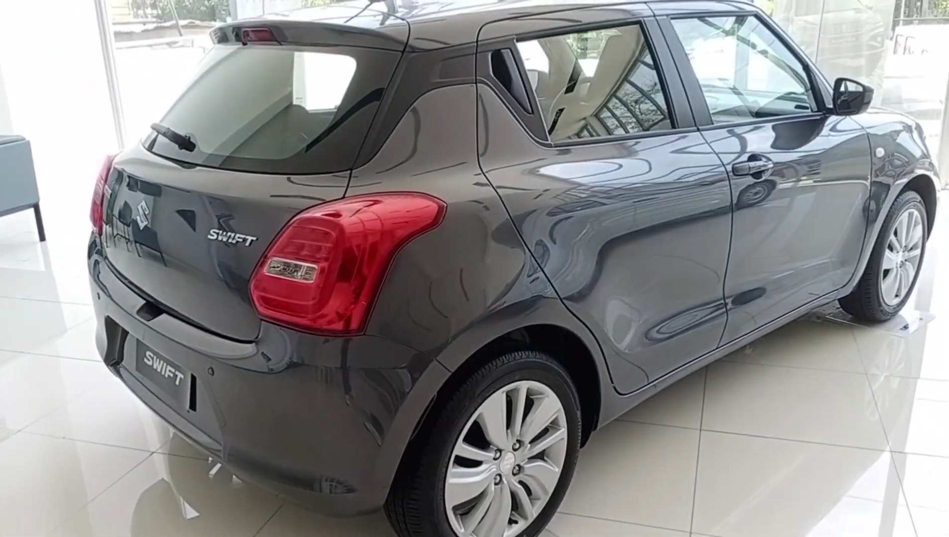 Used 1
                    SUZUKI
                     for Sale Image